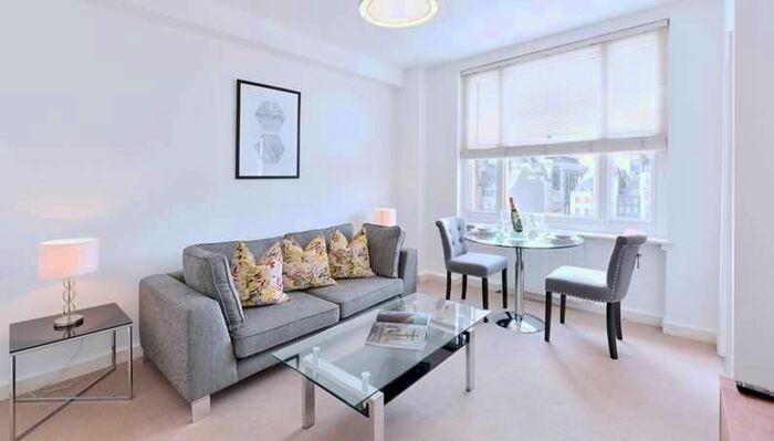 1 Bedroom Flat To Rent In Hill Street, London, W1J