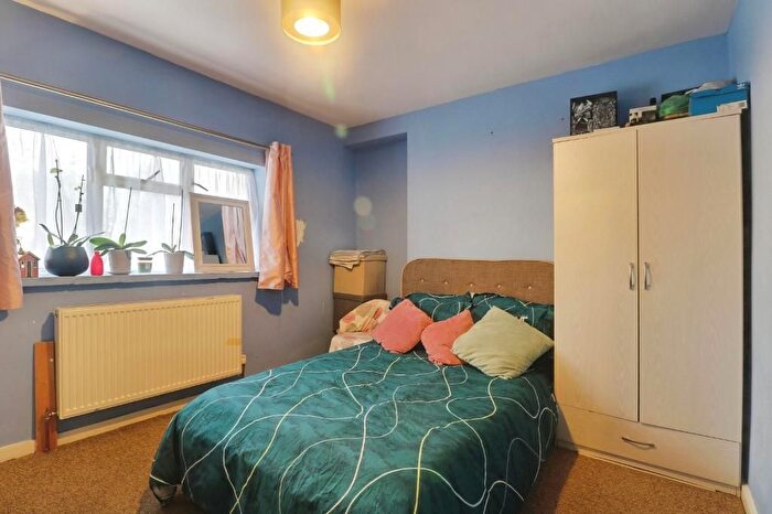 4 Bedroom Detached House To Rent In Whatley Avenue, Wimbledon, SW20