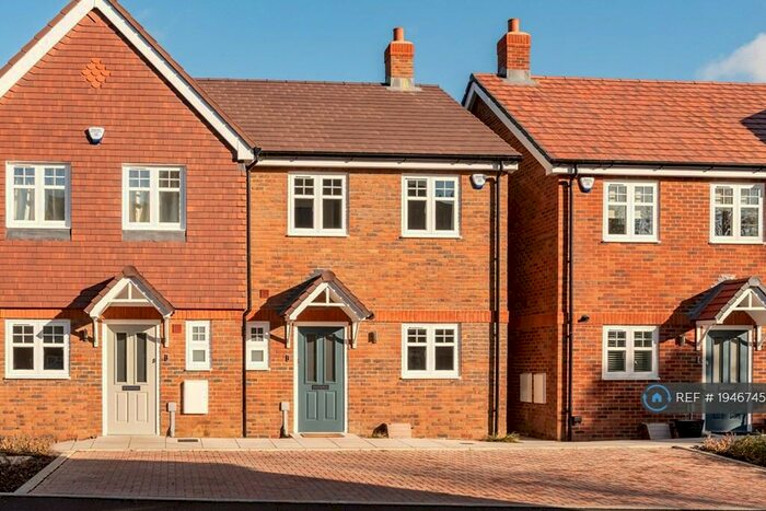 3 Bedroom End Of Terrace House To Rent In Melbourne Mews, Wheathampstead, St. Albans, AL4