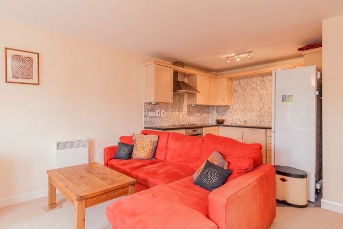 1 Bedroom Flat To Rent In Leander Way, Oxford, OX1