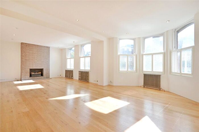 3 Bedroom Flat To Rent In West End Lane, West Hampstead, NW6