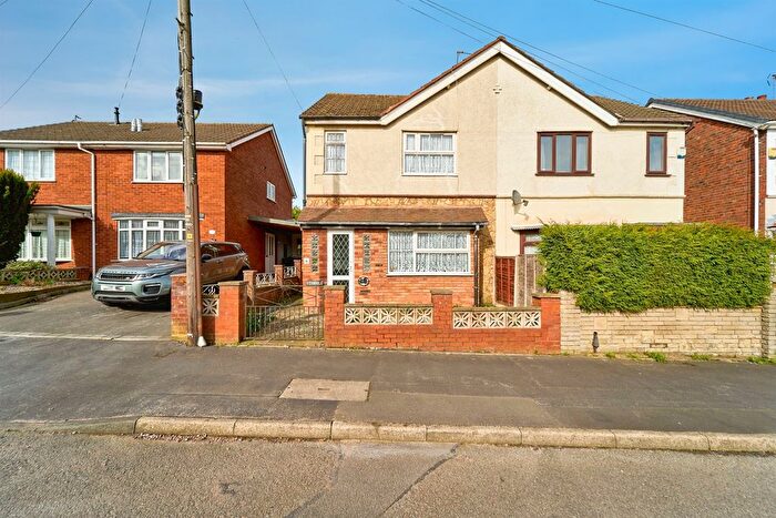 2 Bedroom Semi Detached House For Sale In Stroud Avenue, Willenhall, WV12