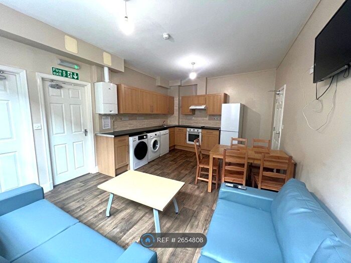 5 Bedroom Flat To Rent In St Augustines Parade, Bristol, BS1