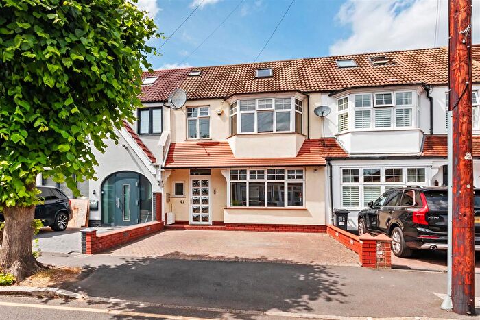 4 Bedroom Terraced House To Rent In Firstway, London, SW20