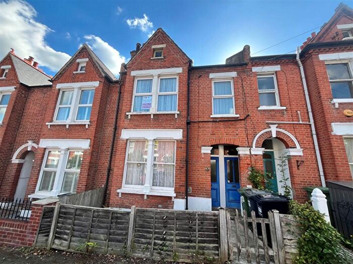 2 Bedroom Flat For Sale In Ebsworth Street, London, SE23