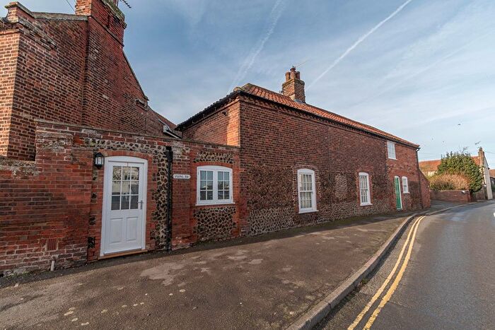 1 Bedroom Terraced House For Sale In Park Road, Wells-Next-The-Sea, NR23