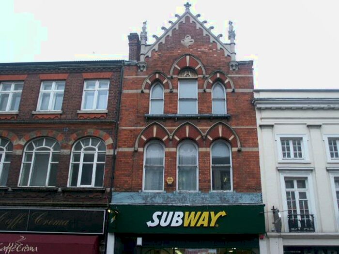 2 Bedroom Flat To Rent In High Street, Bedford, MK40