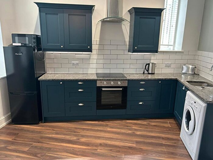 1 Bedroom Flat To Rent In Addison Road, Flat, Plymouth, PL4
