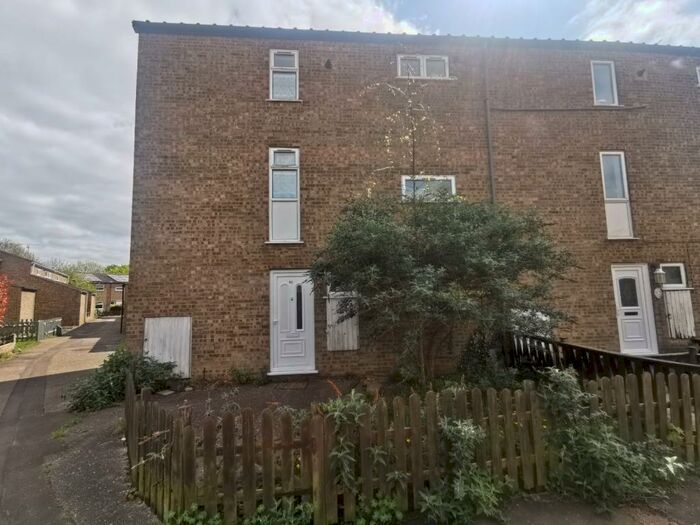 4 Bedroom House To Rent In Brynmore, Peterborough, PE3