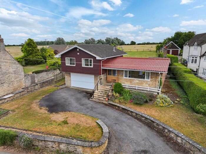 4 Bedroom Detached House For Sale In Main Street, Belmesthorpe, Stamford, Lincolnshire, PE9