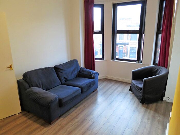 1 Bedroom Flat To Rent In Victoria Road, Levenshulme, M19