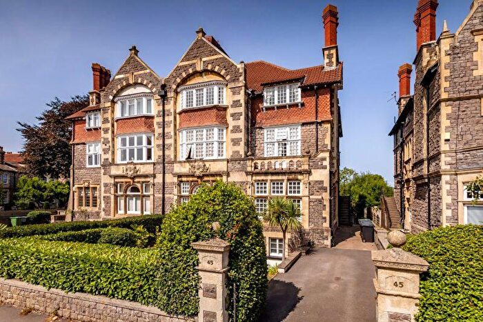 2 Bedroom Apartment For Sale In Downleaze | Sneyd Park, BS9