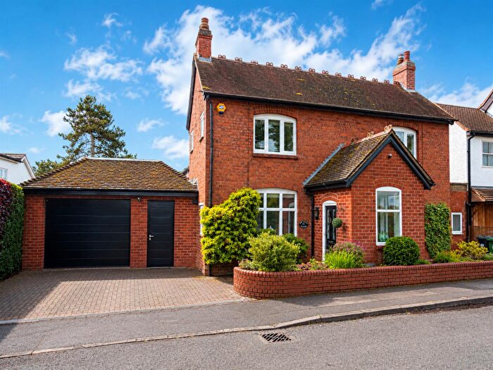 4 Bedroom Detached House For Sale In Five Ways, Hatton, Warwick, CV35
