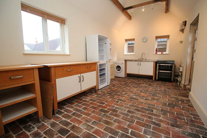 1 Bedroom Character Property To Rent In Grantham Road, Ingoldsby, NG33