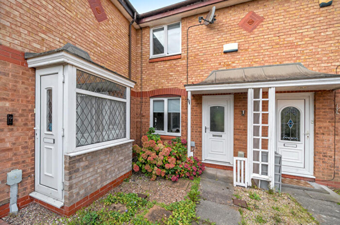 2 Bedroom Terraced House For Sale In Sandale Court, Lowdale Close, Hull, HU5