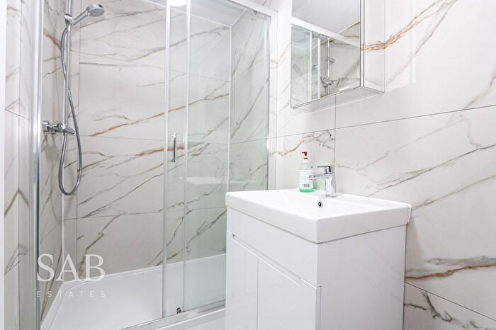 1 Bedroom End Terrace House To Rent In Verulam Road, Greenford, UB6