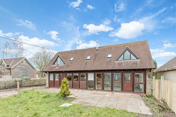 2 Bedroom Barn Conversion To Rent In Mill Road, Marcham, Abingdon, OX13