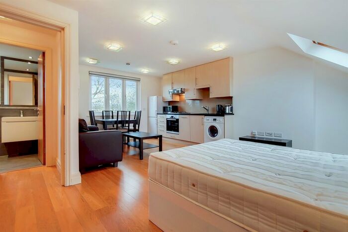 Studio To Rent In Gunnersbury Crescent, London, W3