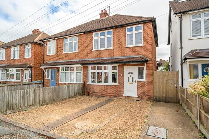 3 Bedroom Semi-Detached House For Sale In Cottimore Avenue, Walton-On-Thames, KT12