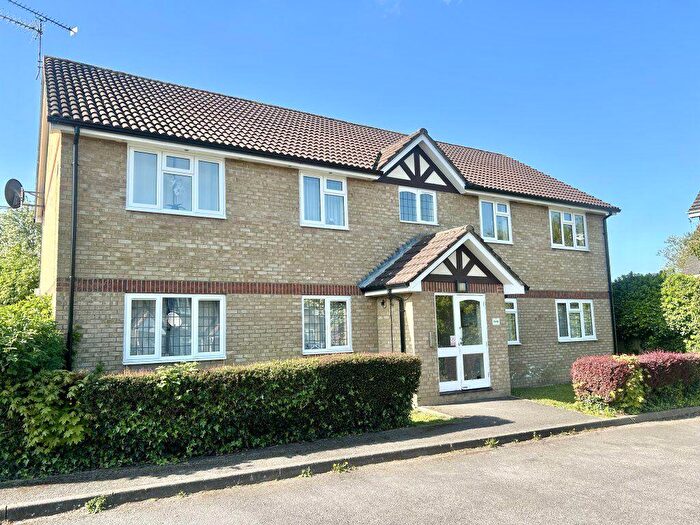 2 Bedroom Flat To Rent In Langley, SL3