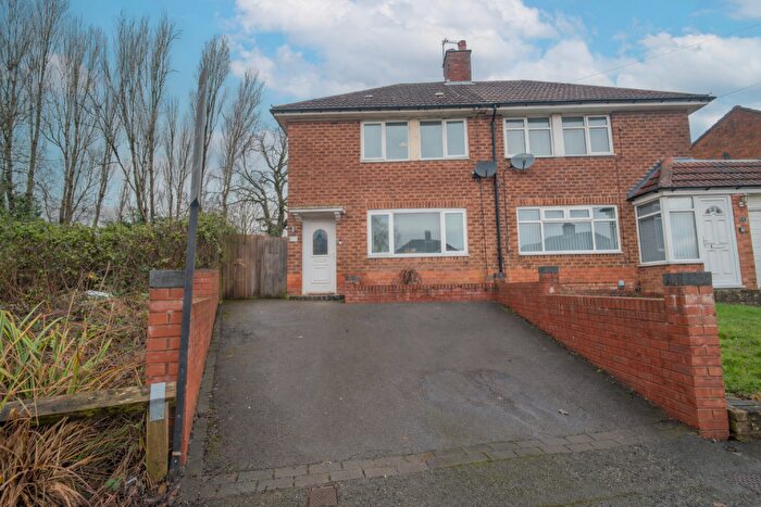 2 Bedroom Semi-Detached House For Sale In Melfort Grove, Birmingham, B14