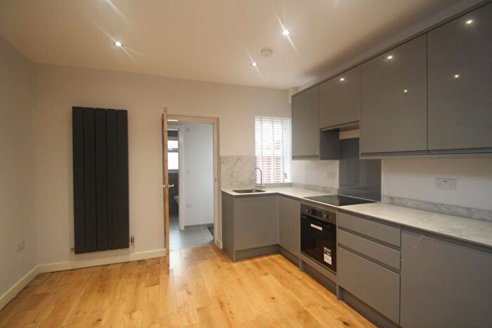 3 Bedroom Terraced House To Rent In Grove Street, Harrogate, HG2