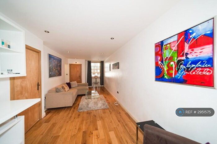 4 Bedroom Terraced House To Rent In Parfett Street, London, E1