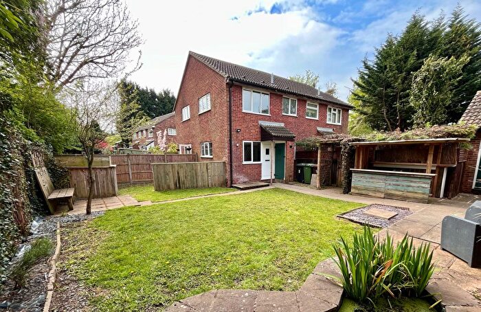 1 Bedroom Town House To Rent In Neile Close, Lincoln, LN2