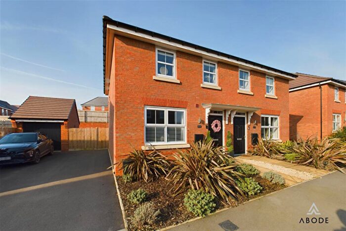 3 Bedroom Semi-Detached House For Sale In Kingstone Road, Uttoxeter, Staffordshire, ST14