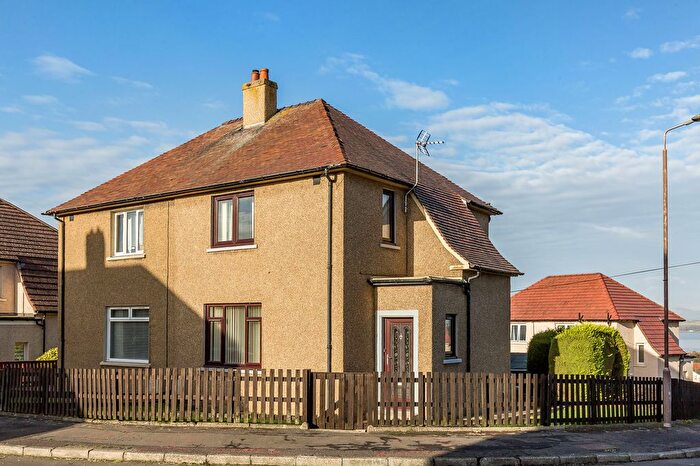 2 Bedroom Semi-Detached House For Sale In Forthview Crescent, Bo'ness, EH51