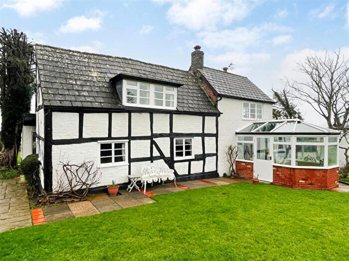 3 Bedroom Cottage For Sale In Tenbury Road, Kidderminster, DY14