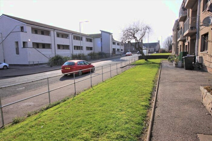 3 Bedroom Flat To Rent In North Street, Montrose, DD10