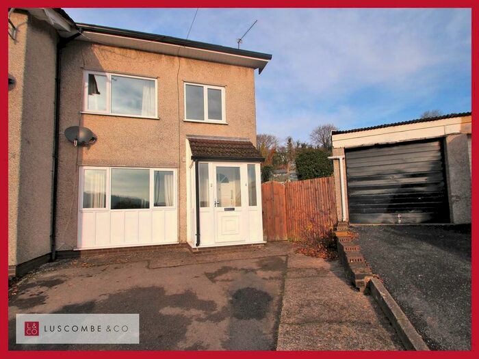 3 Bedroom Property To Rent In Llyswen, Machen, Caerphilly, CF83