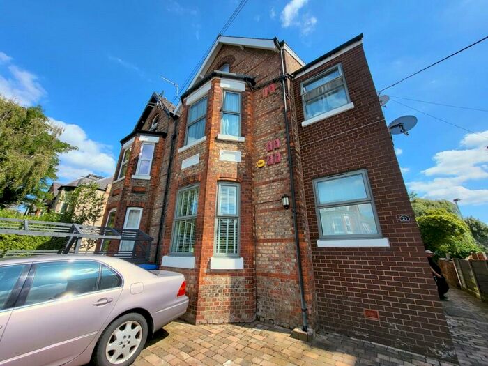 1 Bedroom Flat To Rent In Old Lansdowne Road, Manchester, M20