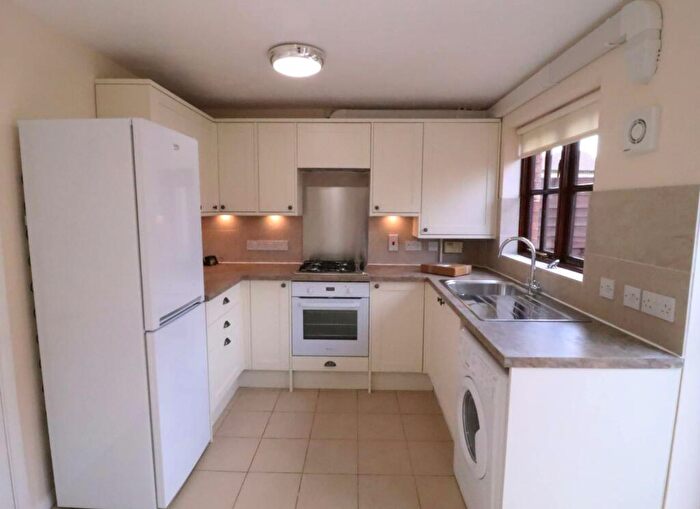 2 Bedroom House To Rent In Hyacinth Walk Greater Leys, OX4