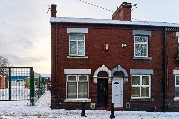 3 Bedroom End Of Terrace House For Sale In Moorland Road, Stoke-on-Trent, ST6