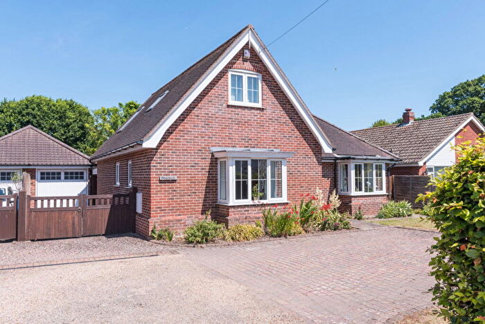 4 Bedroom Chalet For Sale In Briarways, Heath Road, East Bergholt, CO7