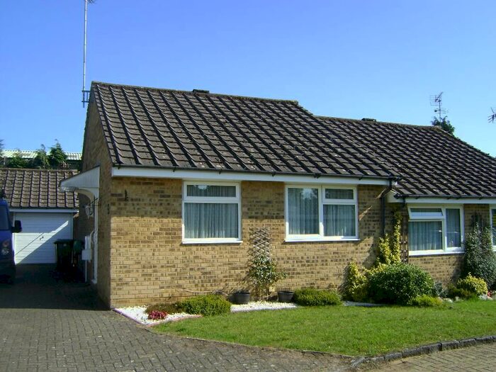 2 Bedroom Bungalow To Rent In Lemon Grove, Whitehill, GU35