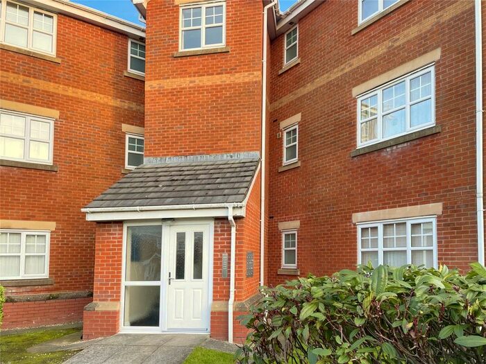 2 Bedroom Flat To Rent In West Park Close, Skelmersdale, Lancashire, WN8