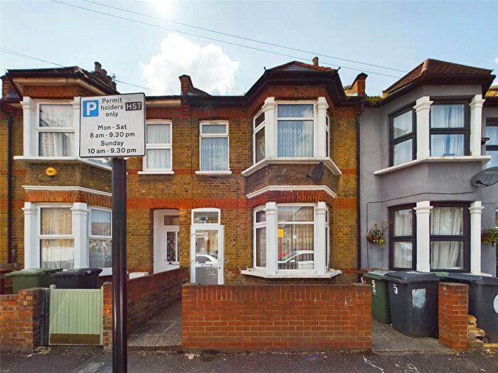 3 Bedroom House To Rent In Devonshire Road, Walthamstow, London, E17