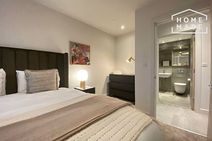 1 Bedroom Flat To Rent In Angel Gardens, M4