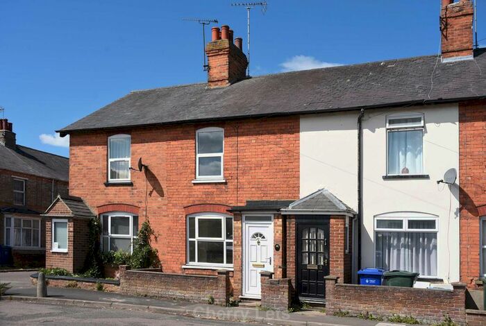 3 Bedroom Terraced House To Rent In Manor Road, Banbury, OX16