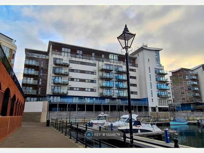2 Bedroom Flat To Rent In Rapala Court, Eastbourne, BN23