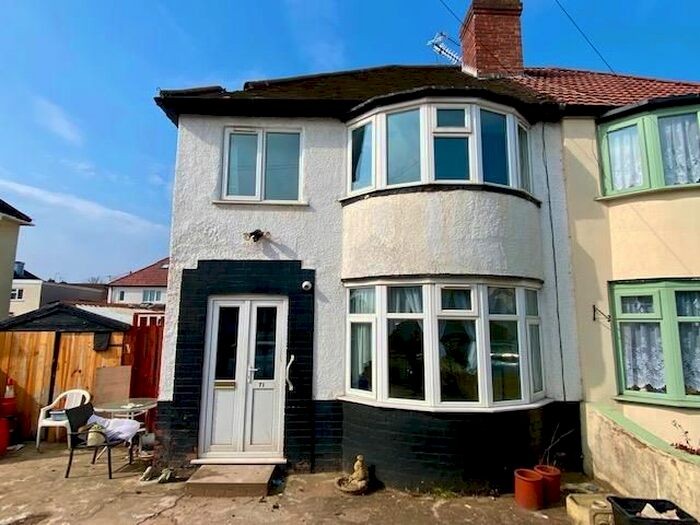 3 Bedroom Property To Rent In Showell Road, Wolverhampton, WV10