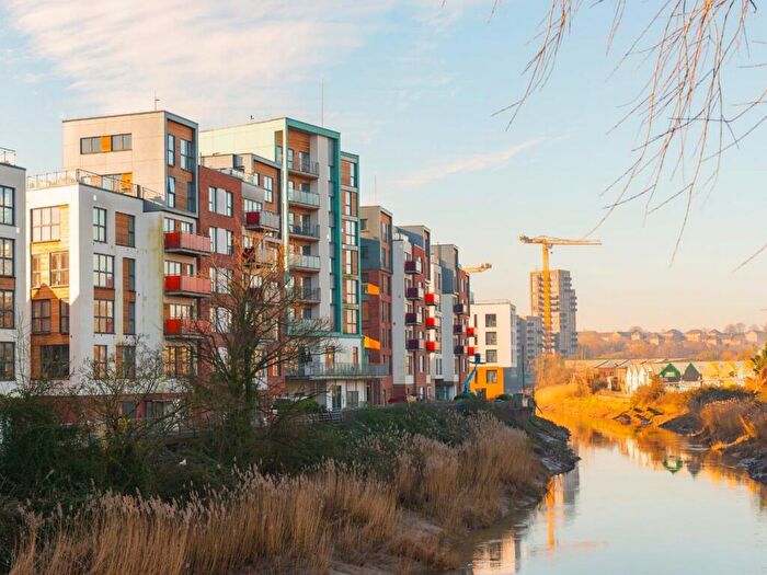 2 Bedroom Flat To Rent In Paintworks, Arno's Vale, BS4