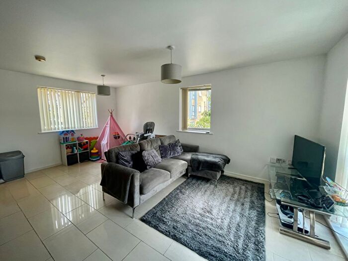 2 Bedroom Flat To Rent In Milestone Road, Newhall, Harlow, Essex, CM17