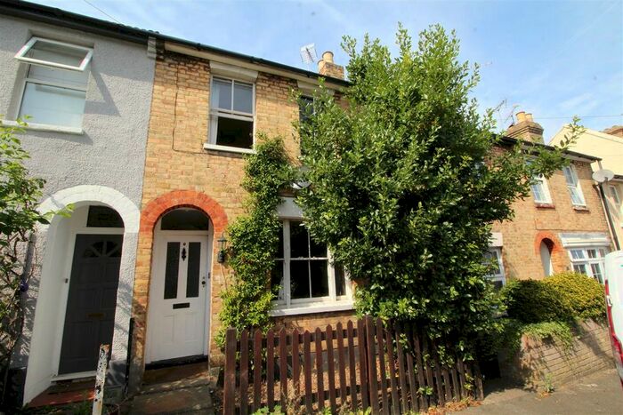 2 Bedroom Terraced House To Rent In Greatness Road, Sevenoaks, TN14