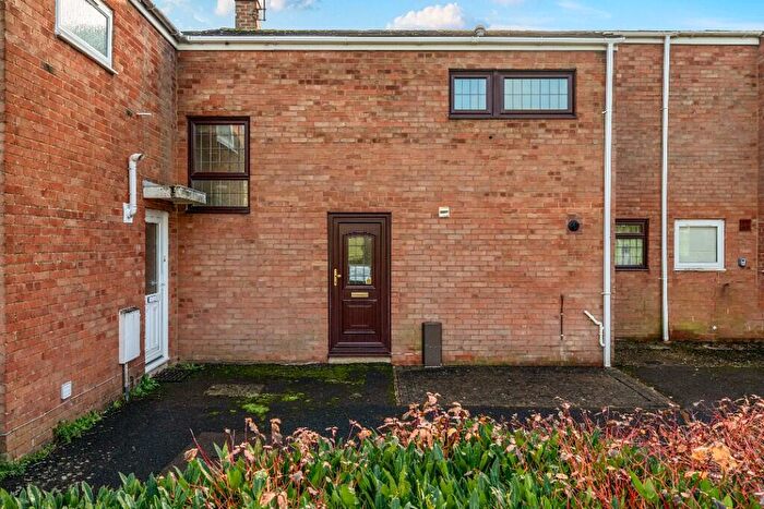 3 Bedroom Terraced House For Sale In Wilmott Way, Basingstoke, Hampshire, RG23