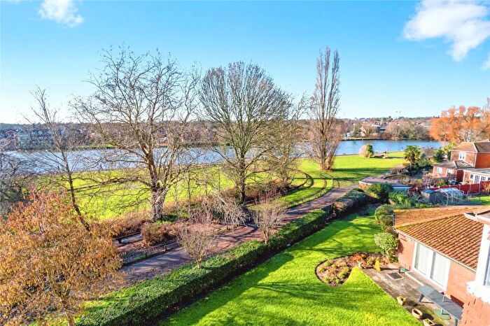 1 Bedroom Apartment For Sale In Homespinney House, Southampton, SO18