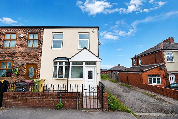 3 Bedroom Terraced House To Rent In Plodder Lane, Farnworth, Bolton, BL4